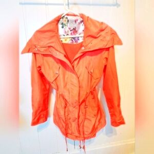 Women's Coral Drawstring Hooded Jacket Raincoat Size S Dress Very Good Condition